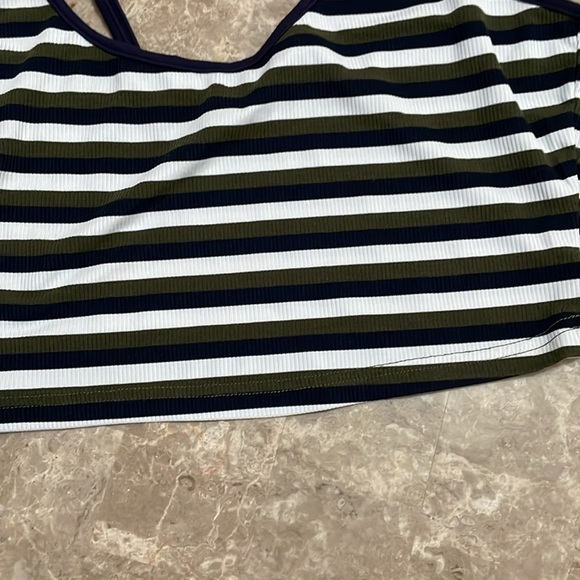 SHEIN tank top for woman’s bundle - Picture 3 of 8